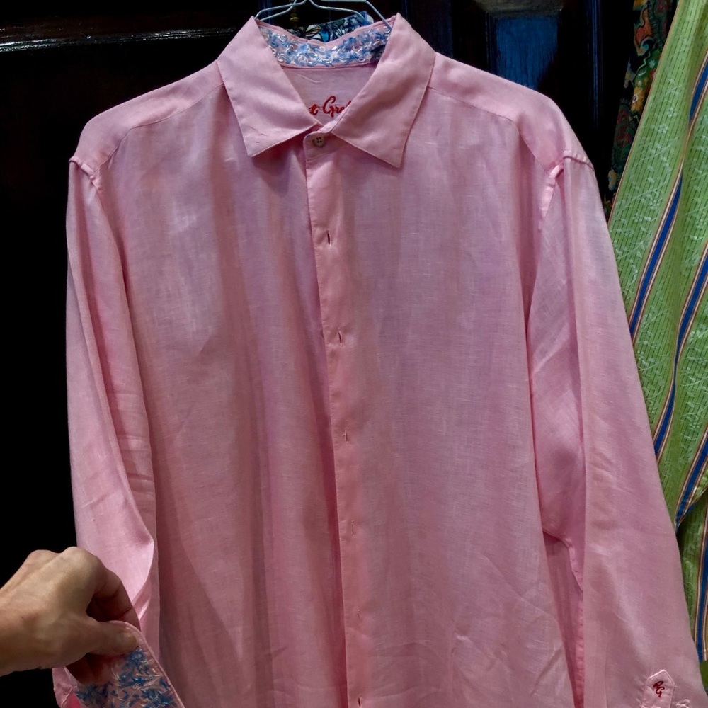 Robert Graham print shirt. Large. New w/out  tags